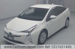 toyota prius 2018 CFJ1651490
