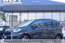 toyota sienta 2023 CFJ1488386