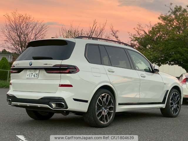 bmw x7 2023 CFJ1804639 image 2