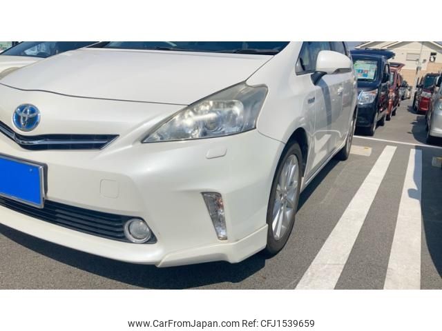 toyota prius-α 2013 CFJ1539659 image 2