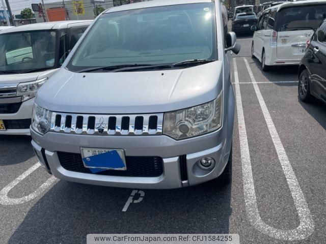 mitsubishi delica-d5 2009 CFJ1584255 image 1