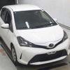 toyota vitz 2017 CFJ1887047 image 1