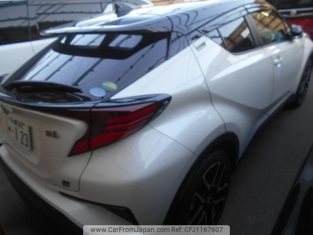 toyota c-hr 2019 quick_quick_6AA-ZYX11_ZYX11-2005328 image 2