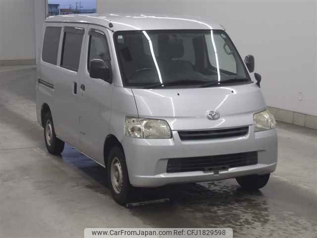 toyota liteace-van undefined CFJ1829598 image 1