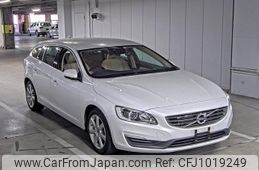 volvo v60 2016 -VOLVO--Volvo V60 YV1FWA8RDG1312764---VOLVO--Volvo V60 YV1FWA8RDG1312764-