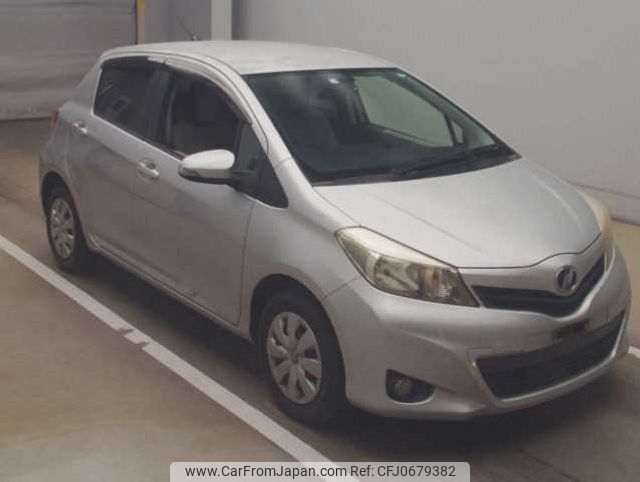 toyota vitz 2012 504928-250124090858 image 2