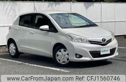 toyota vitz 2012 CFJ1560746