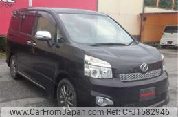 toyota voxy 2013 CFJ1582946