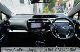 toyota aqua 2018 CFJ1401506
