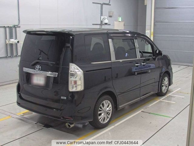 toyota voxy 2013 -TOYOTA--Voxy ZRR70W-0581750---TOYOTA--Voxy ZRR70W-0581750- image 2