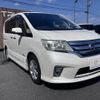 nissan serena 2012 CFJ1568781 image 17