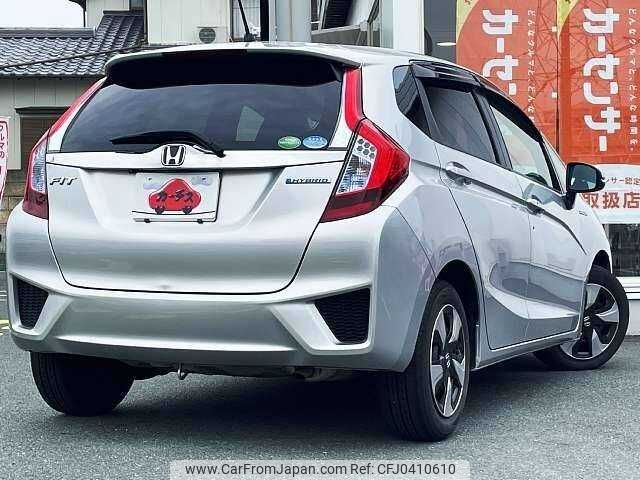 honda fit-hybrid 2016 504928-925679 image 2