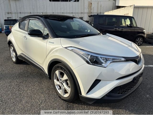 toyota c-hr 2017 -TOYOTA--C-HR DAA-ZYX10--ZYX10-2088466---TOYOTA--C-HR DAA-ZYX10--ZYX10-2088466- image 1