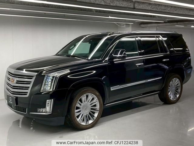cadillac escalade 2017 quick_quick_99999_1GYS47KJ8GR381236 image 1