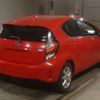 toyota aqua 2018 CFJ1637854 image 2