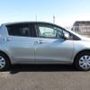 toyota vitz 2011 Y2025010282F-21 image 4