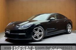 porsche panamera 2018 CFJ1685025