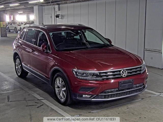 volkswagen tiguan 2020 -VOLKSWAGEN--VW Tiguan WVGZZZ5NZKW907759---VOLKSWAGEN--VW Tiguan WVGZZZ5NZKW907759- image 1