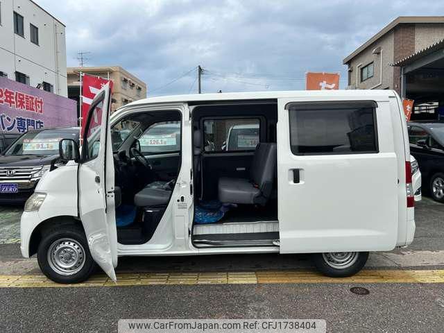toyota townace-van 2018 CFJ1738404 image 2