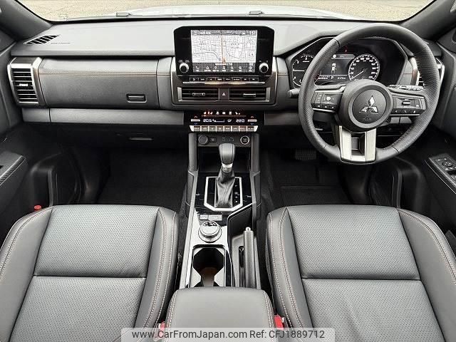 mitsubishi triton 2025 CFJ1889712 image 2