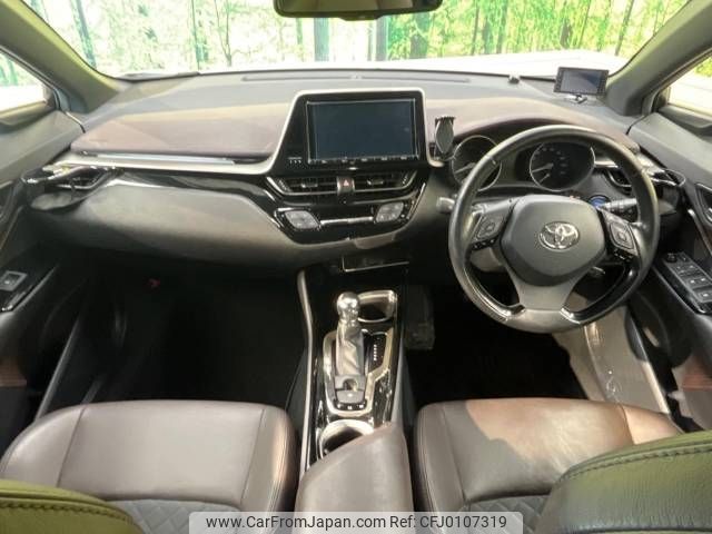 toyota c-hr 2017 -TOYOTA--C-HR DAA-ZYX10--ZYX10-2082442---TOYOTA--C-HR DAA-ZYX10--ZYX10-2082442- image 2