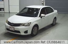 toyota corolla-axio 2013 -TOYOTA--Corolla Axio DBA-NZE161--NZE161-7043098---TOYOTA--Corolla Axio DBA-NZE161--NZE161-7043098-