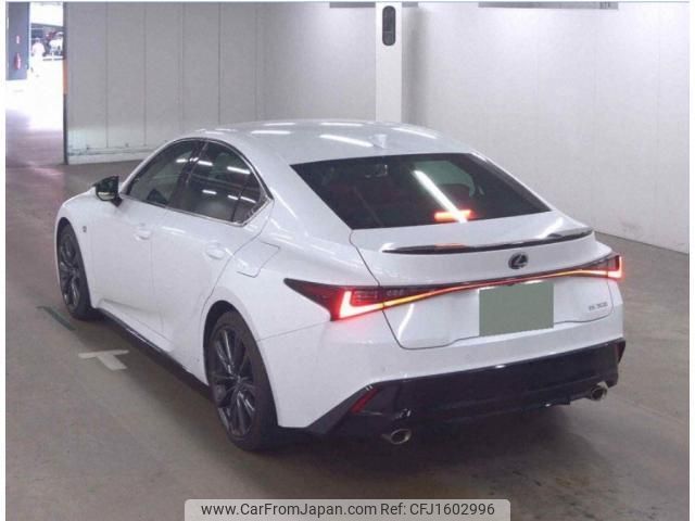 lexus is 2023 CFJ1602996 image 2