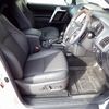 toyota land-cruiser-prado 2021 24232304 image 16