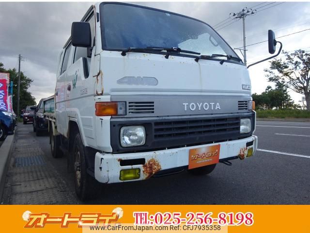 toyota hiace-truck 1995 GOO_NET_EXCHANGE_1201233A30221024W003 image 1