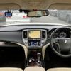 toyota crown 2017 quick_quick_DBA-GRS210_GRS210-6020823 image 3