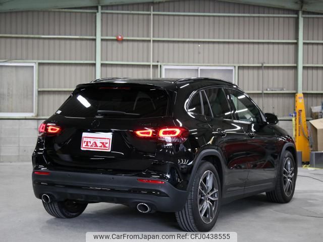 mercedes-benz gla-class 2022 quick_quick_247751M_W1N2477512J425673 image 2