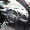 toyota yaris-cross 2023 quick_quick_5BA-MXPB10_MXPB10-2026038 image 3