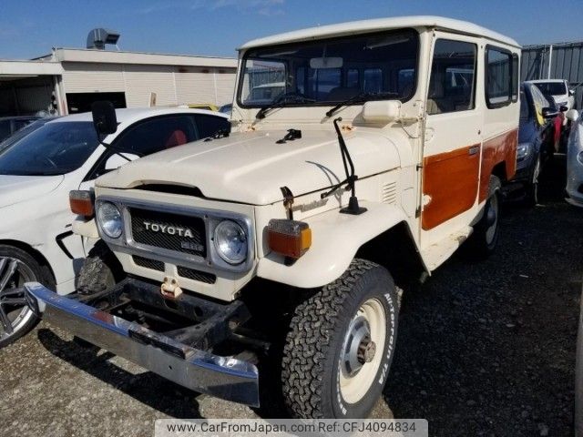 Toyota cruiser 40