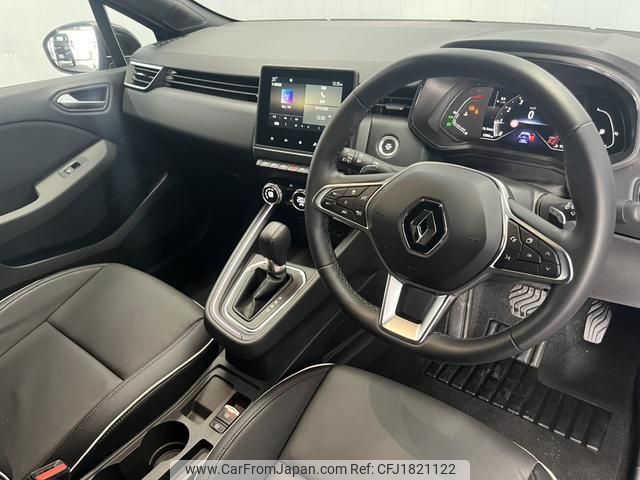 renault lutecia 2023 CFJ1821122 image 2