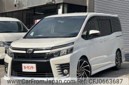 toyota voxy 2014 quick_quick_ZRR80W_ZRR80-0026120