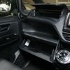 toyota noah 2017 quick_quick_ZRR80W_ZRR80-0380010 image 8