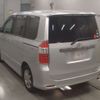 toyota noah 2009 CFJ1748670 image 7