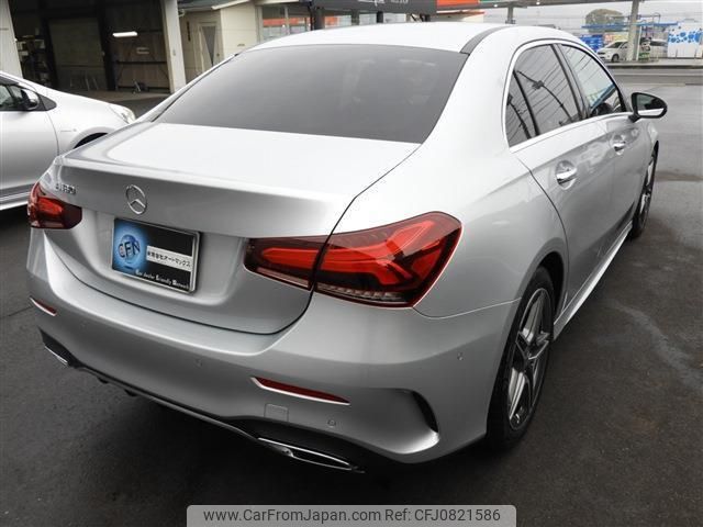 mercedes-benz a-class 2021 quick_quick_5BA-177184_W1K1771842J305847 image 2