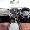 toyota crown 2015 504928-930277 image 1