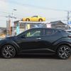 toyota c-hr 2017 quick_quick_DAA-ZYX10_ZYX10-2025388 image 11