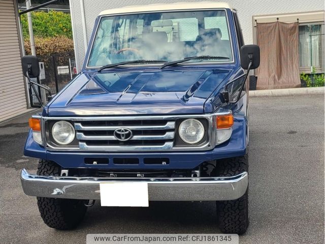 toyota land-cruiser 2004 CFJ1861345 image 1