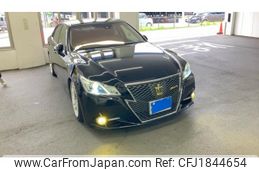 toyota crown 2013 CFJ1844654
