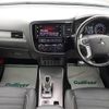 mitsubishi outlander-phev 2017 CFJ1796076 image 16