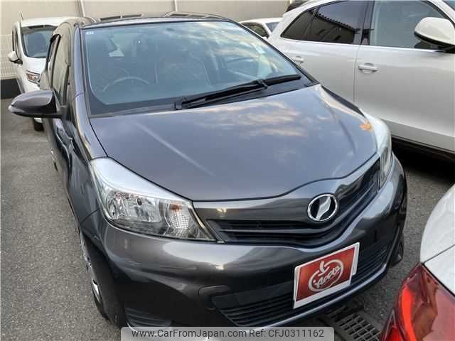 toyota vitz 2011 TE3273 image 1