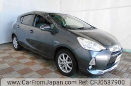 toyota aqua 2013 -TOYOTA--AQUA NHP10--6220093---TOYOTA--AQUA NHP10--6220093-