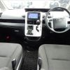 toyota noah 2013 quick_quick_DBA-ZRR70G_ZRR70-0564024 image 3