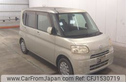 daihatsu tanto 2010 CFJ1530719
