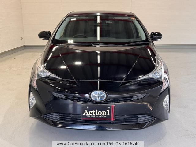 toyota prius 2017 CFJ1616740 image 2
