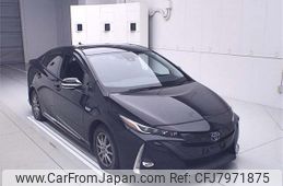 toyota prius-phv 2017 CFJ7971875