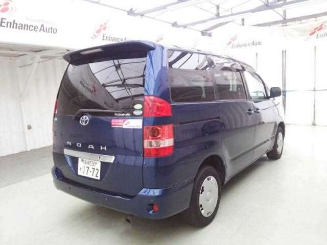 toyota noah 2004 2829189-ea208698 image 2